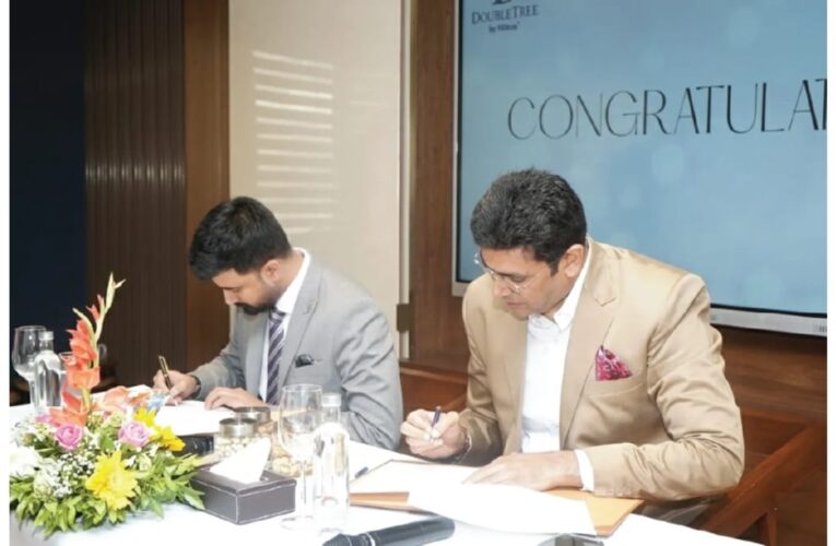 Dnyaan Prasad Global University (DPGU) School for Hospitality and Tourism by Dr. D.Y. Patil Unitech Society Signs MoU with DoubleTree by Hilton