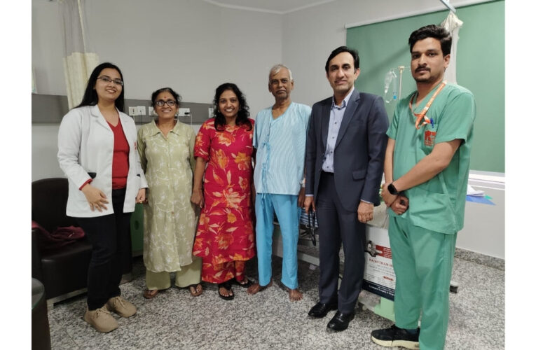 72-Year-Old Travels 1200 km by Road Ambulance from Mumbai to Jaipur, Undergoes Successful Valve Replacement and Angioplasty