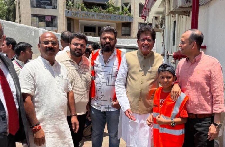 Hon’ble Union Minister Shri Piyush Goyal Joins Go Dharmic Food Distribution Drive in Mumbai