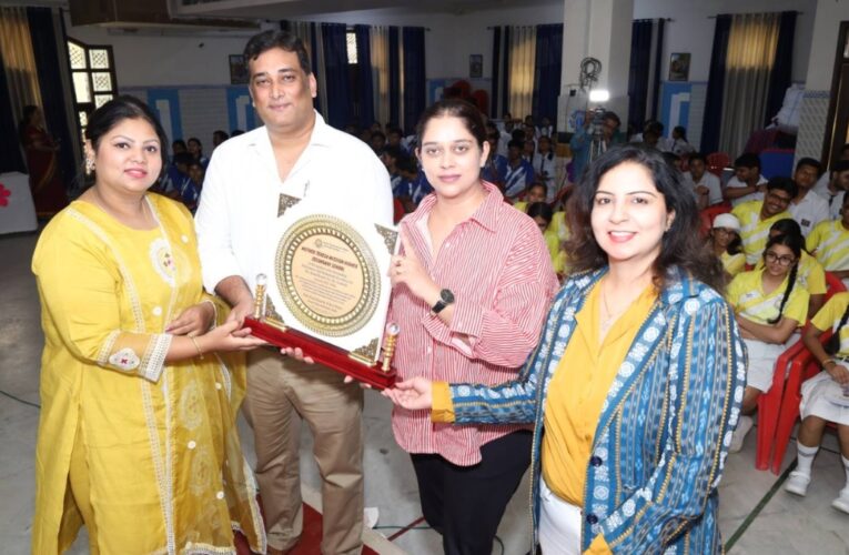 Grace International Honours School Vice Principal for Board Results, Hosts Student Workshop
