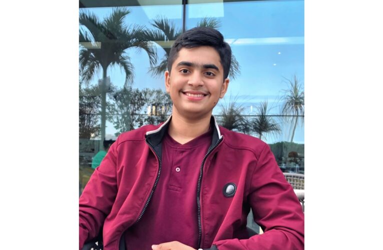 Ahmedabad’s Krishiv Achyut Dani Becomes CBSE India Topper with 499/500 Marks in Class XII After Re-evaluation, Achieves Feat Through Self-Study