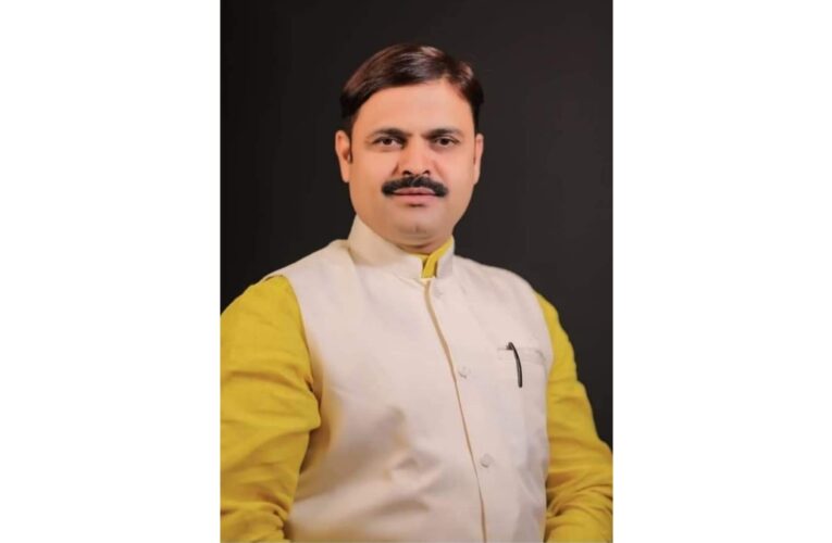 Adv. Jeevandatta Argade Entrusted with Responsibility as Kisan Congress In-charge for Eastern Uttar Pradesh