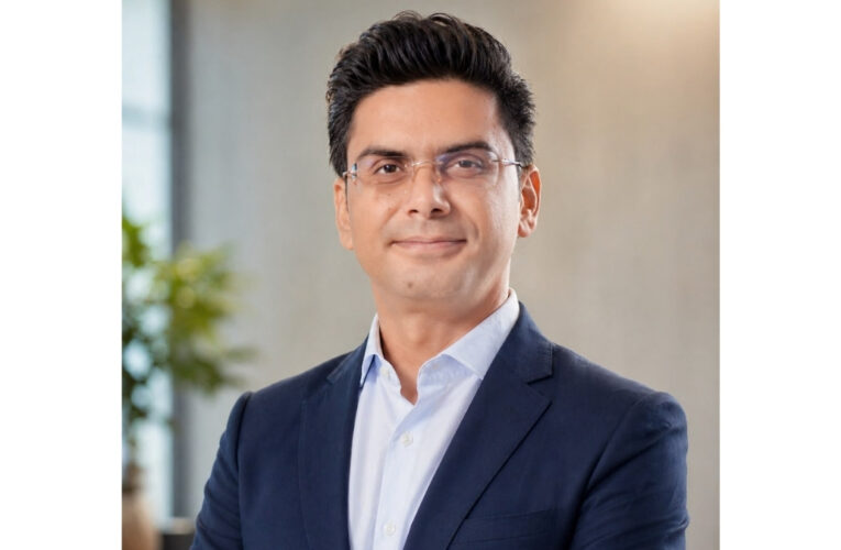 From 4 AIT Pune Alumni to India’s Leading IT Company: Dark Bears’ Founder Story Approved