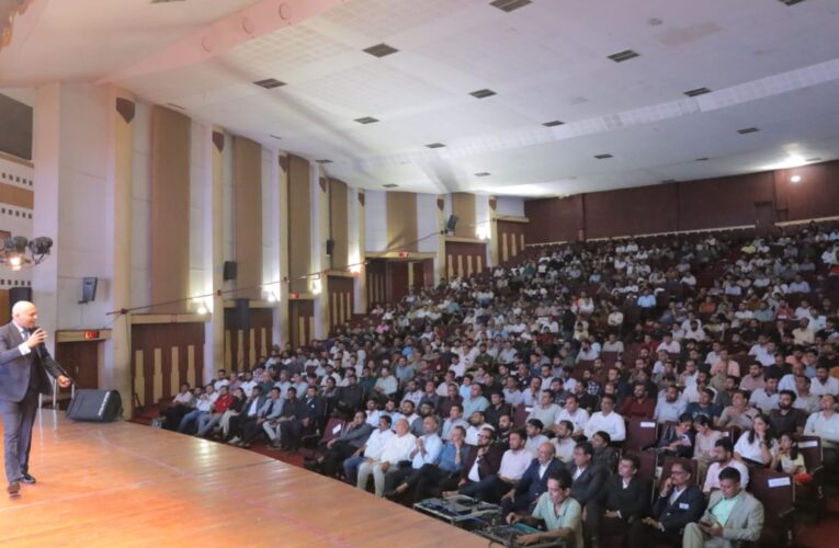 Management Guru Successfully Organises Two Mega Business Summits in Surat; Harshvardhan Jain Inspires Entrepreneurs with Growth Strategies